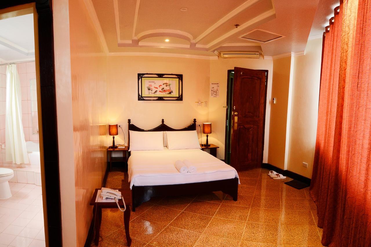 Jaimee'S Hotel, Resort And Restaurant Maasin  Номер фото